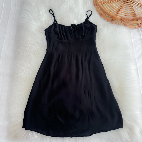 Aritzia Wilfred Bellow Mini Dress Black Front Tie Sleeveless Babydoll - Picture 5 of 13
